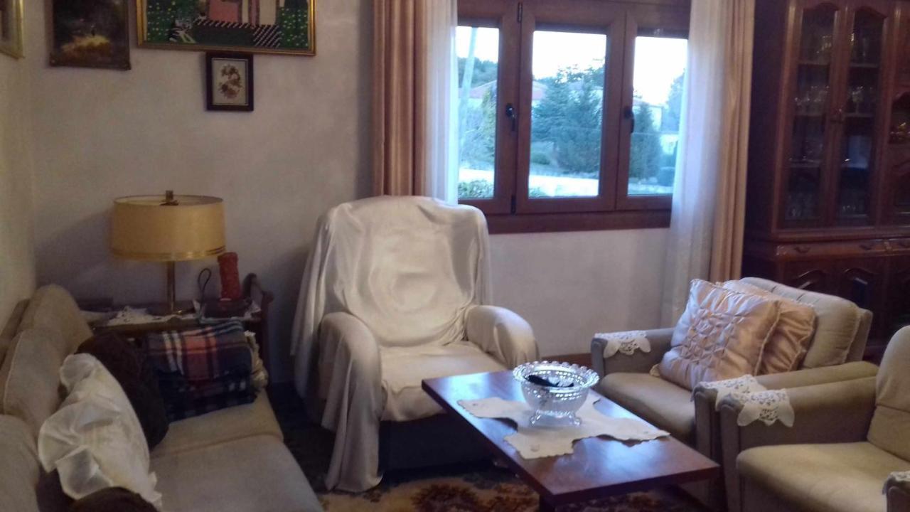 Villa Con Piscina En Panton Ribeira Sacra Galicia Ideal Para Familias חדר תמונה