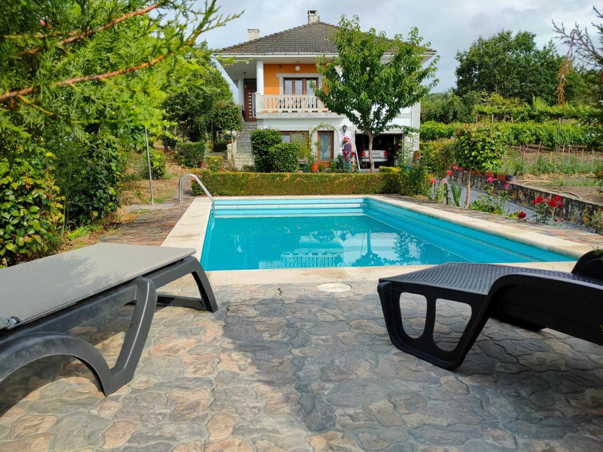 Villa Con Piscina En Panton Ribeira Sacra Galicia Ideal Para Familias מראה חיצוני תמונה